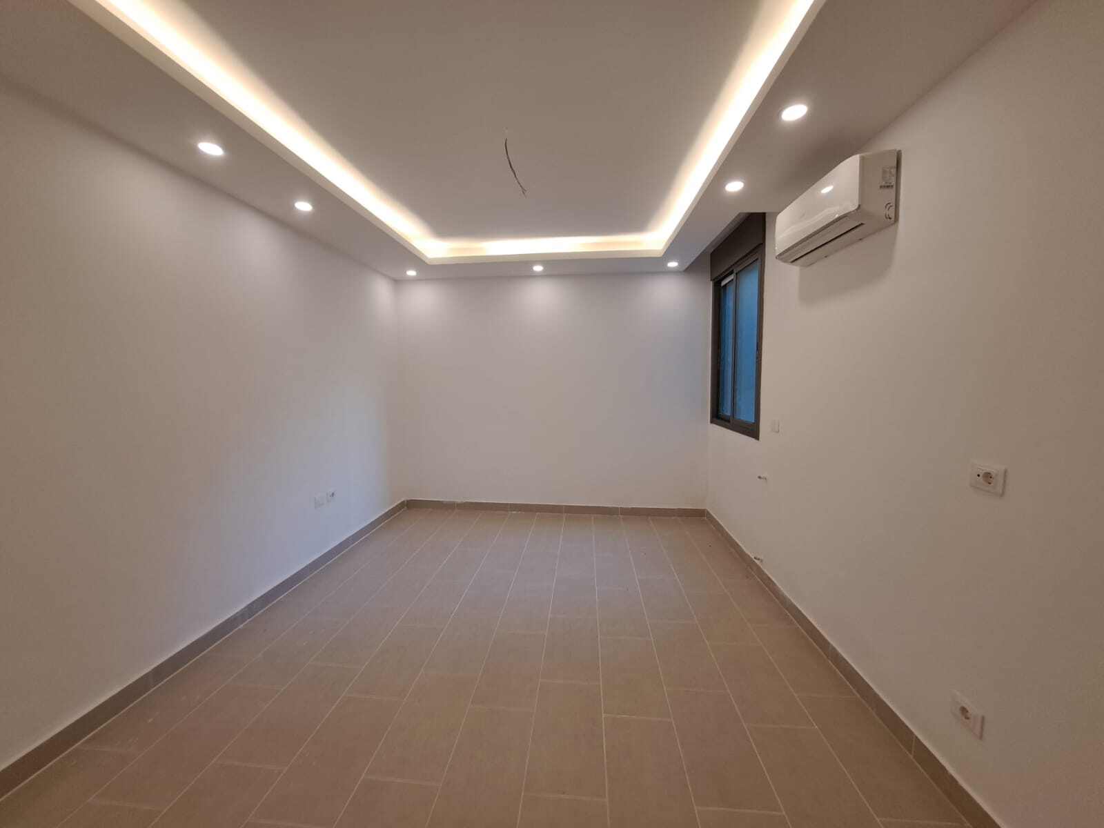 Hazmieh, Baabda, Mount Lebanon, 3 Bedrooms Bedrooms, 3 Rooms Rooms,3 BathroomsBathrooms,Apartment,Buy,16420525772