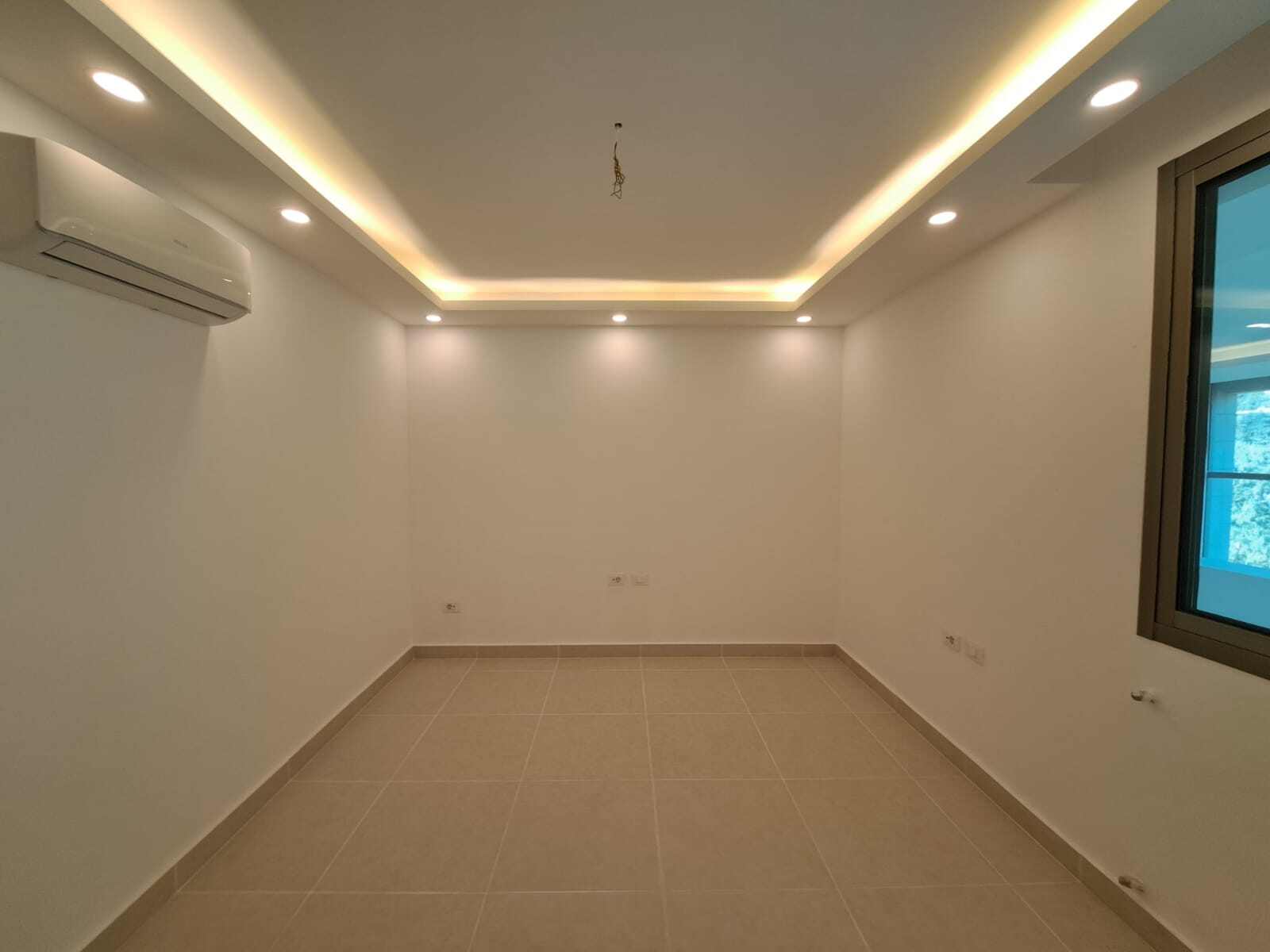 Hazmieh, Baabda, Lebanon, 3 Bedrooms Bedrooms, 3 Rooms Rooms,5 BathroomsBathrooms,Duplex,Buy,16420659152