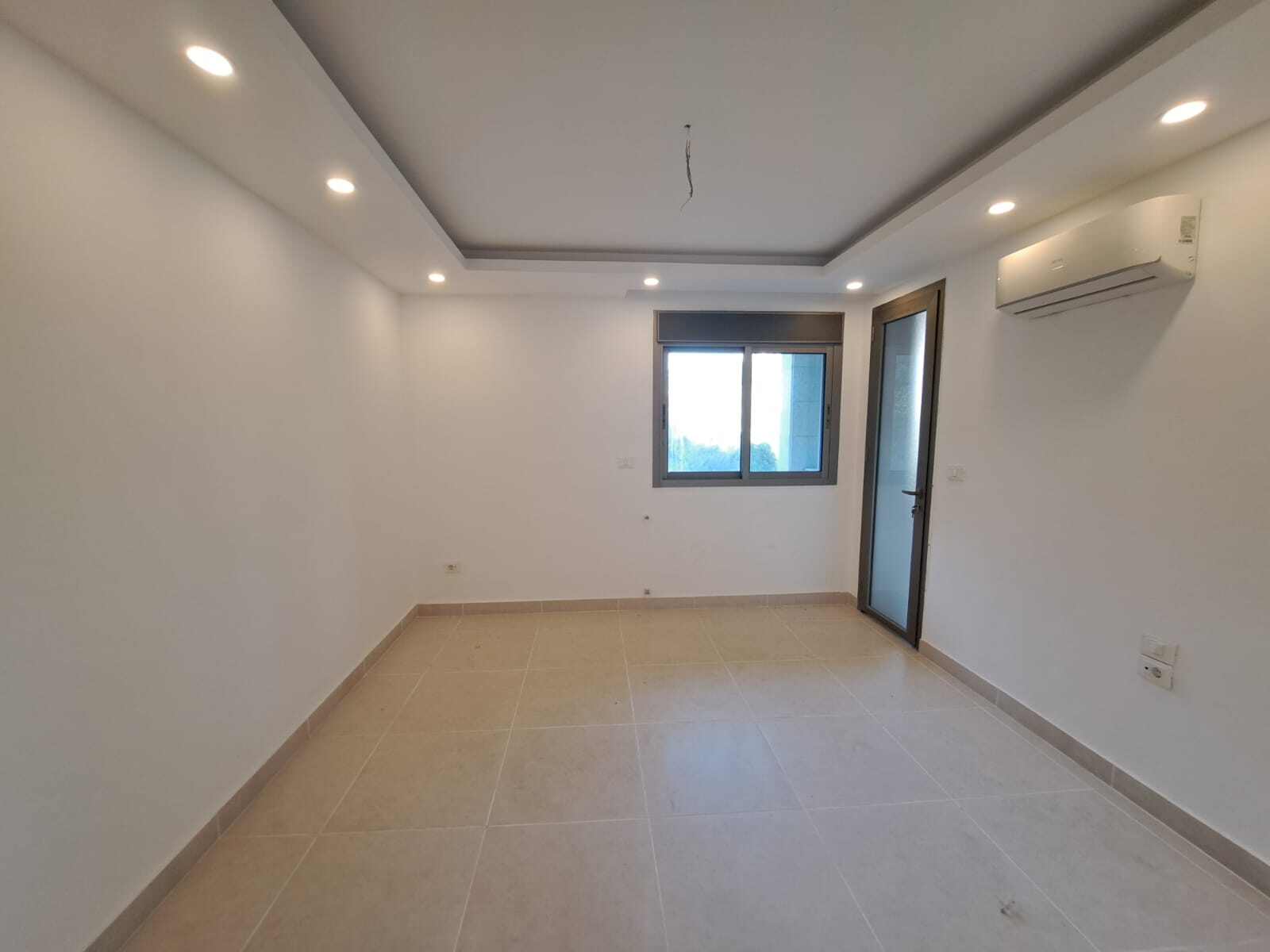 Hazmieh, Baabda, Lebanon, 3 Bedrooms Bedrooms, 3 Rooms Rooms,5 BathroomsBathrooms,Duplex,Buy,16420659152