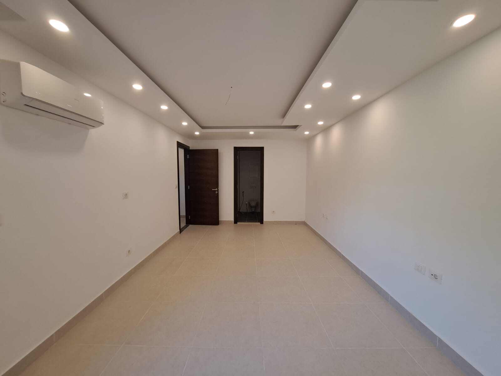 Hazmieh, Baabda, Lebanon, 3 Bedrooms Bedrooms, 3 Rooms Rooms,5 BathroomsBathrooms,Duplex,Buy,16420659152