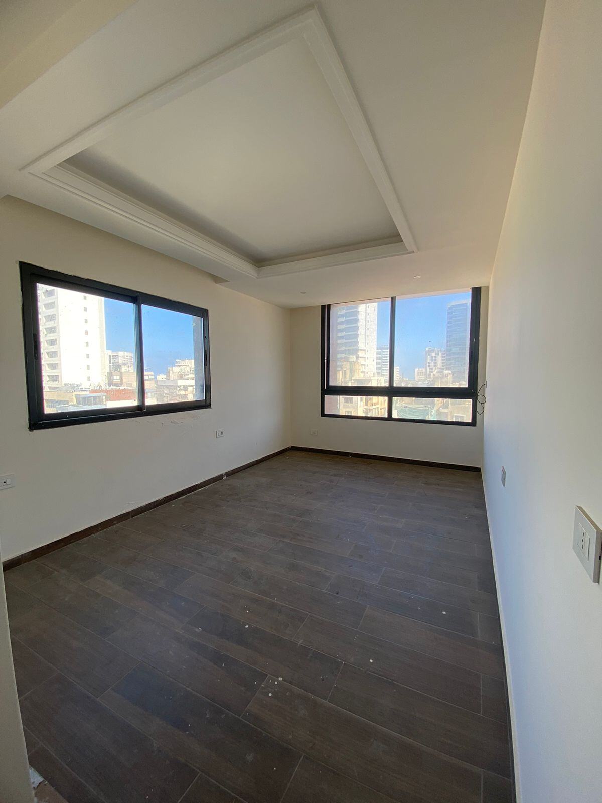 Hamra, Beirut, Beirut, 3 Bedrooms Bedrooms, 3 Rooms Rooms,3 BathroomsBathrooms,Apartment,Buy,16562475233