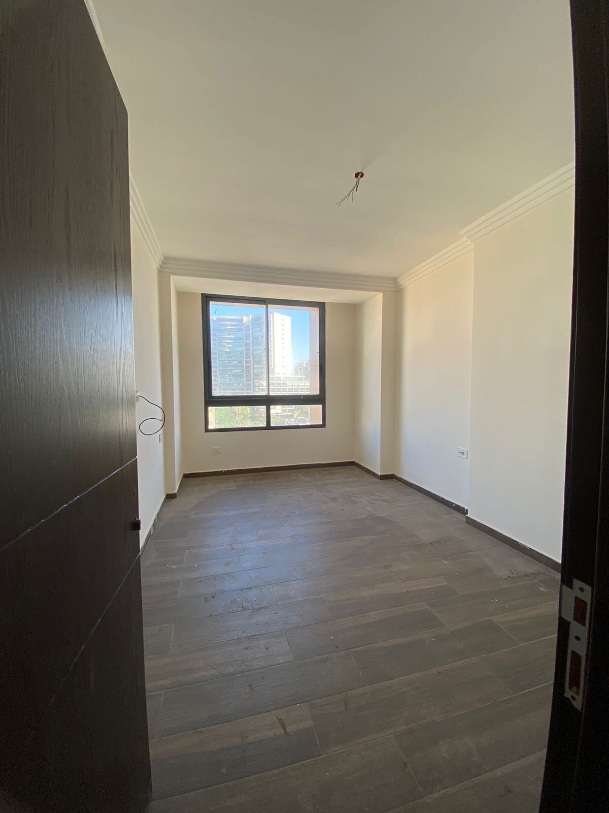 Hamra, Beirut, Beirut, 3 Bedrooms Bedrooms, 3 Rooms Rooms,3 BathroomsBathrooms,Apartment,Buy,16562475233