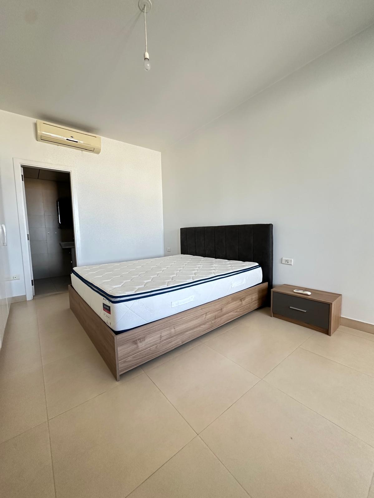 Hamra, Beirut, Beirut, 2 Bedrooms Bedrooms, 2 Rooms Rooms,3 BathroomsBathrooms,Apartment,Rent,18214493395