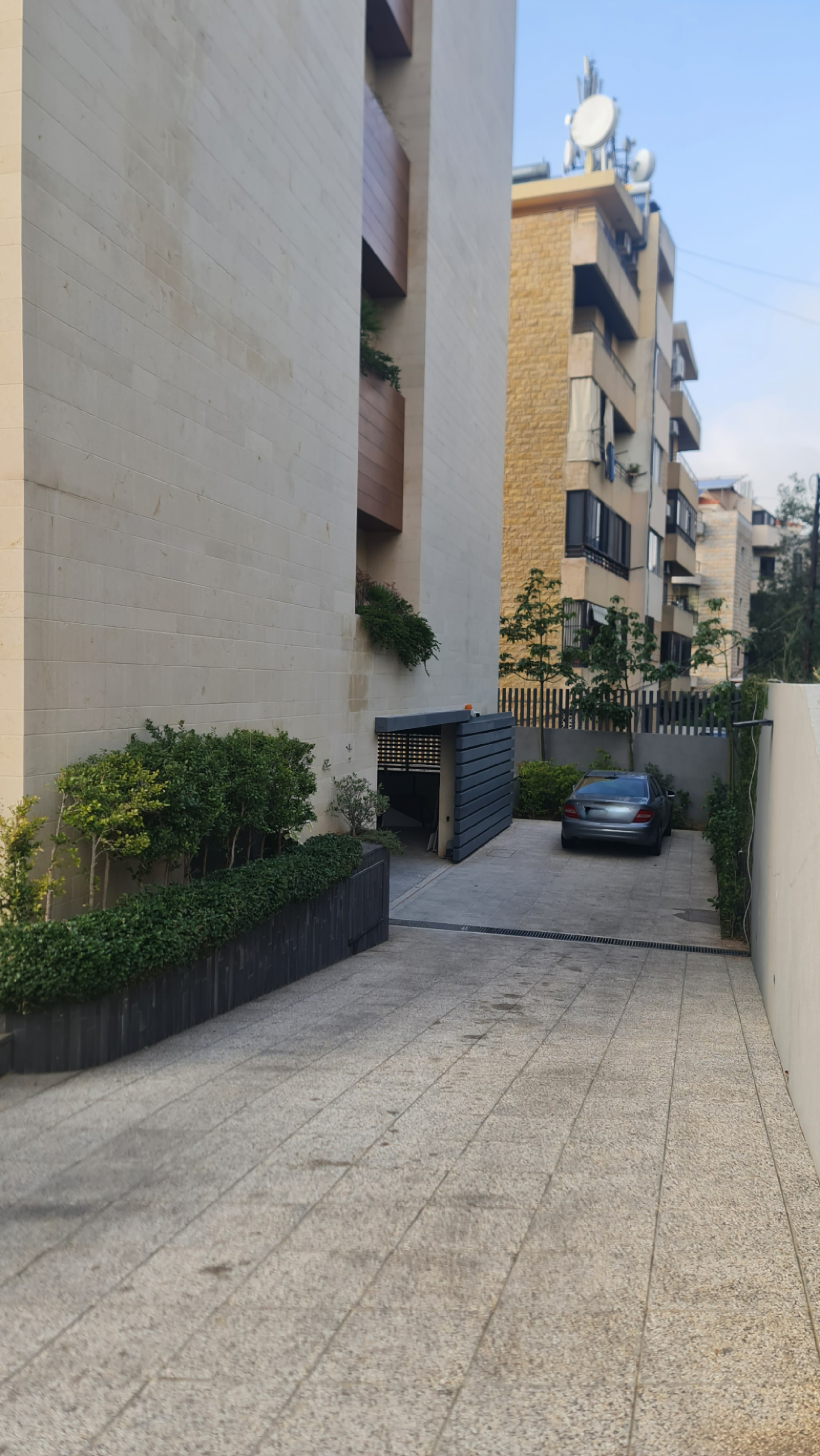 Rabieh, Metn, Mount Lebanon, 4 Bedrooms Bedrooms, 4 Rooms Rooms,5 BathroomsBathrooms,Apartment,Buy,10725976021