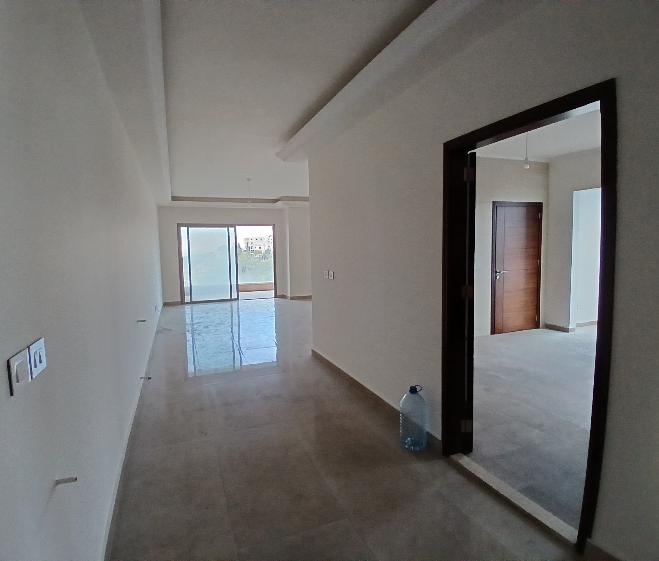 Aley, Aley, Lebanon, 3 Bedrooms Bedrooms, 3 Rooms Rooms,4 BathroomsBathrooms,Apartment,Buy,10580897225