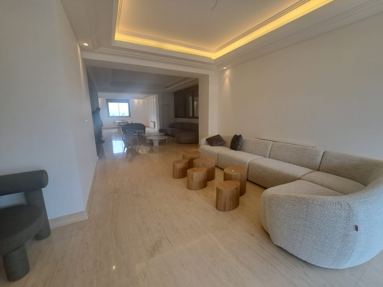 Yarzeh, Baabda, Mount Lebanon, 3 Bedrooms Bedrooms, 3 Rooms Rooms,6 BathroomsBathrooms,Apartment,Buy,10775628533