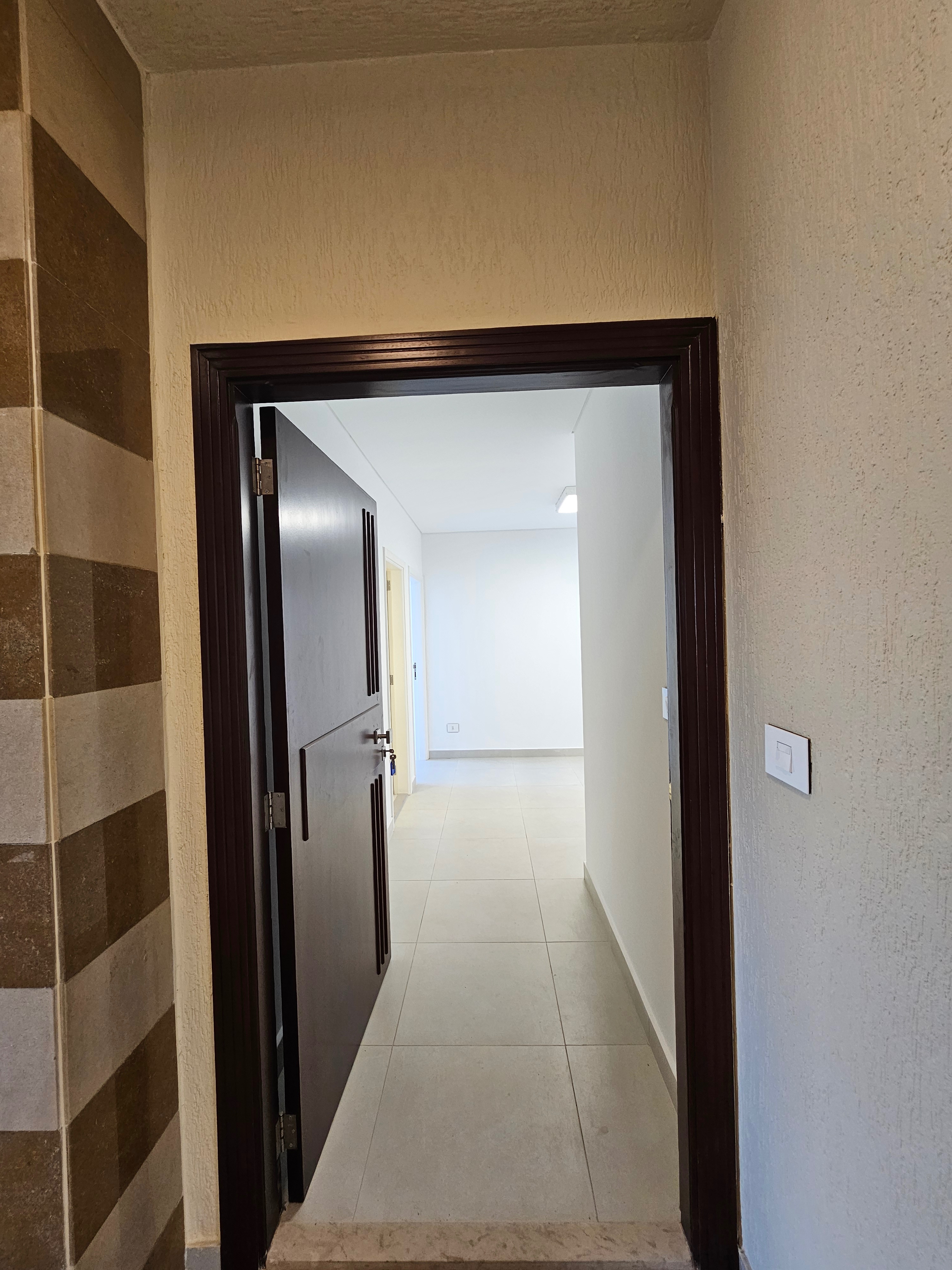 Hamra, Beirut, Beirut, ,1 BathroomBathrooms,Office,Rent,10859924417