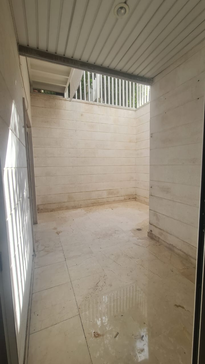 Rabieh, Metn, Mount Lebanon, 4 Bedrooms Bedrooms, 4 Rooms Rooms,4 BathroomsBathrooms,Apartment,Rent,11168402930