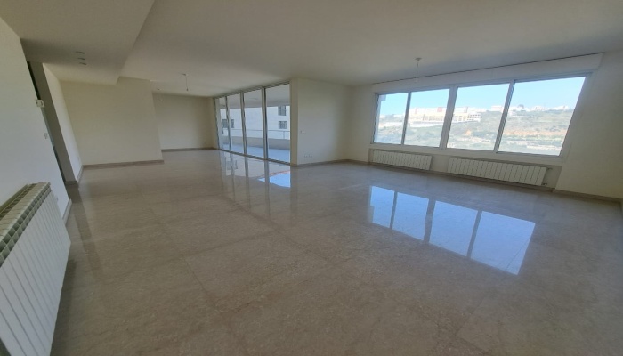 Hazmieh, Baabda, Mount Lebanon, 3 Bedrooms Bedrooms, 3 Rooms Rooms,4 BathroomsBathrooms,Apartment,Buy,11498265833