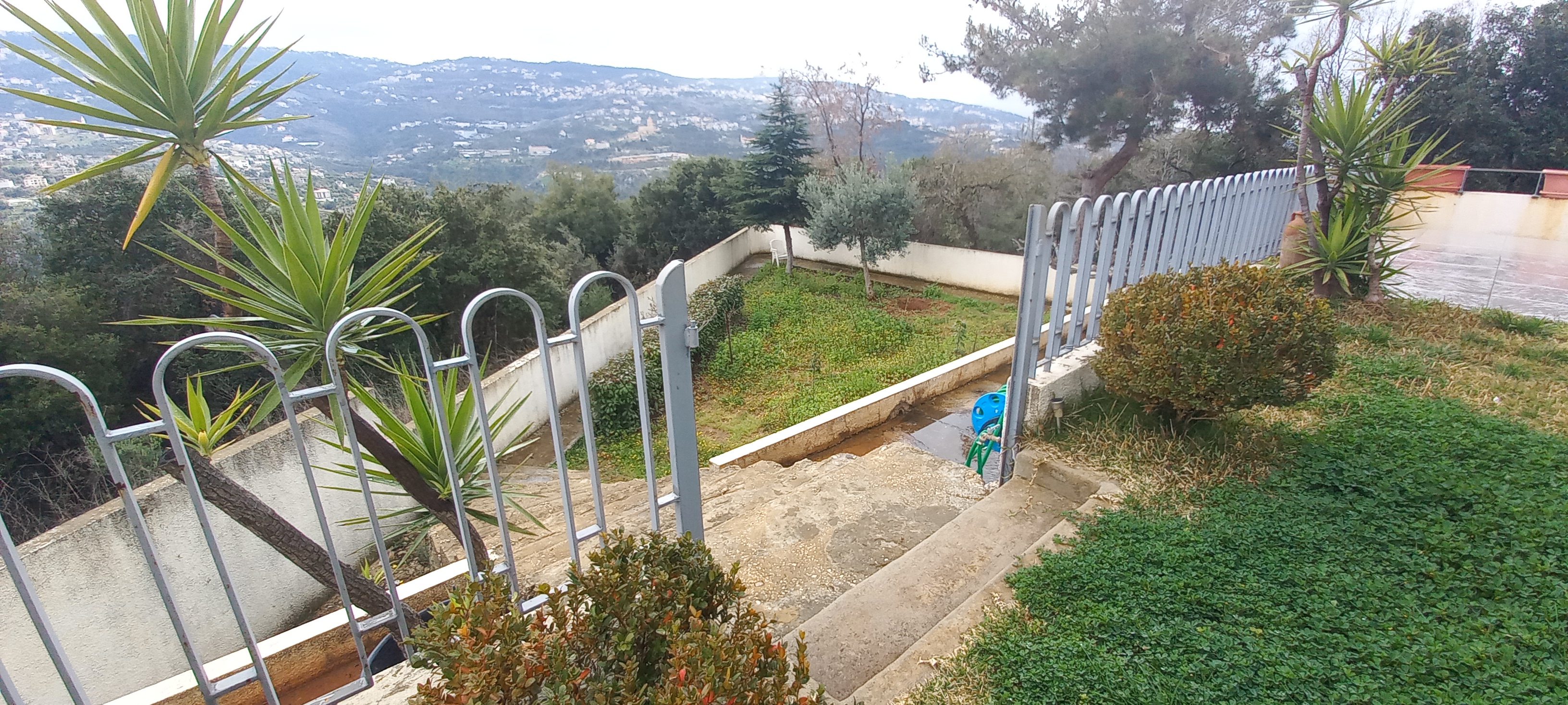 Ajaltoun, Keserwen, Mount Lebanon, 3 Bedrooms Bedrooms, 3 Rooms Rooms,4 BathroomsBathrooms,Apartment,Buy,11450798066