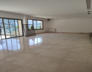 Bayada, Metn, Lebanon, 3 Bedrooms Bedrooms, 3 Rooms Rooms,4 BathroomsBathrooms,Apartment,Buy,12101774839