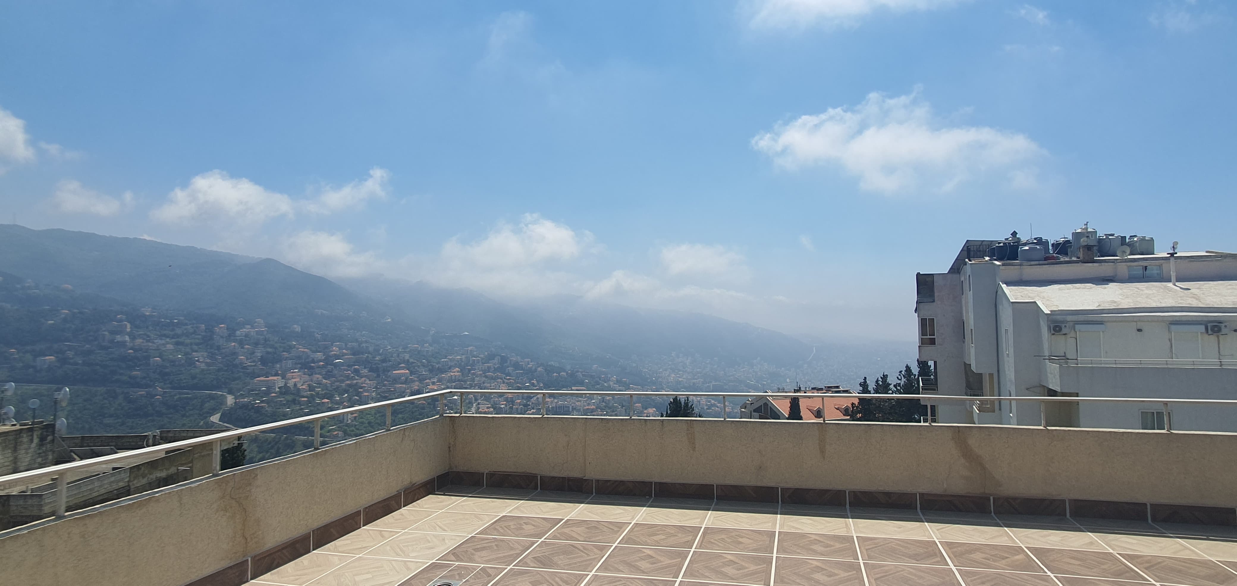 Fatqa, Keserwen, Lebanon, 3 Bedrooms Bedrooms, 3 Rooms Rooms,3 BathroomsBathrooms,Apartment,Buy,12546194396