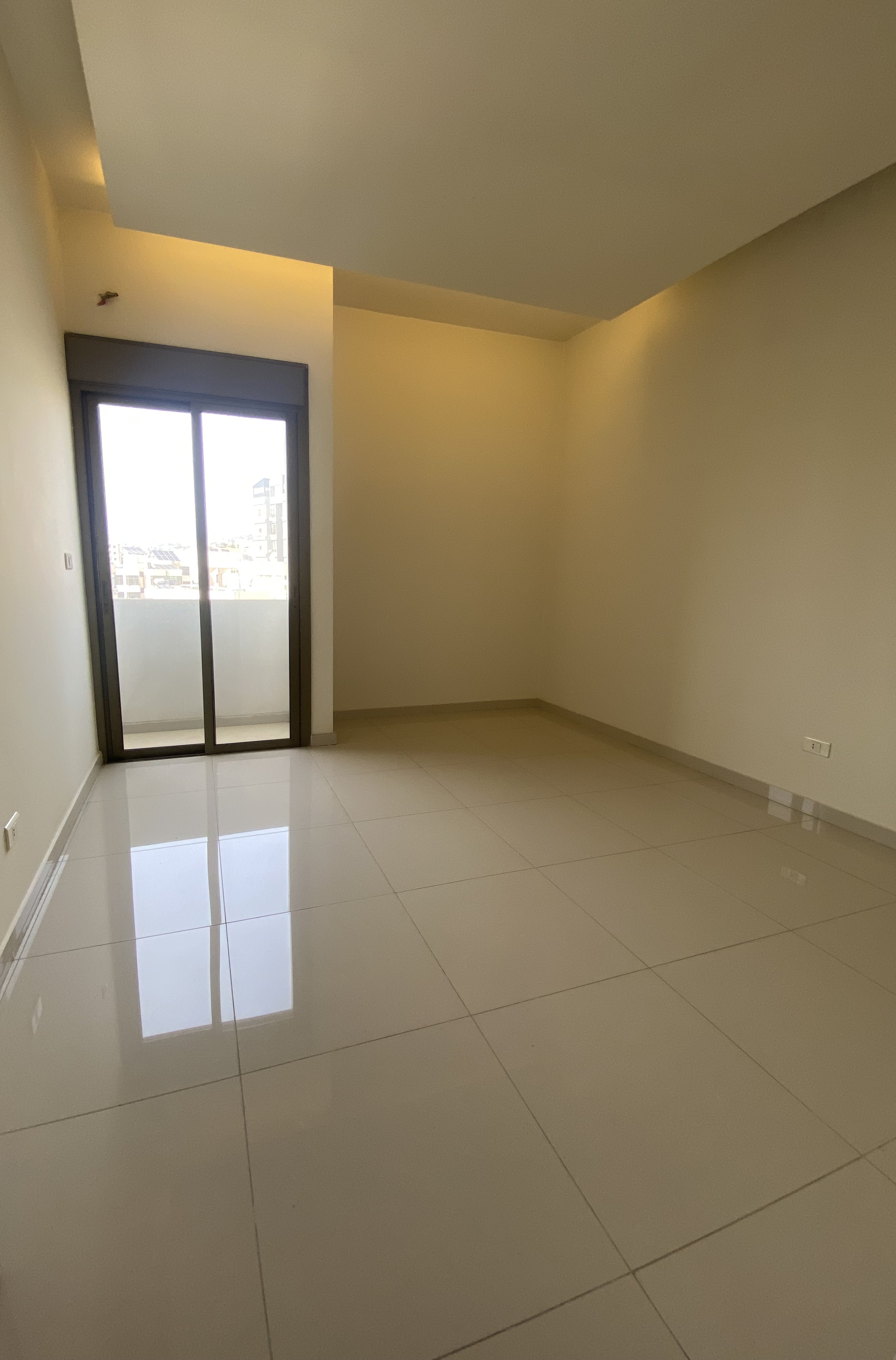 Jdeideh, Metn, Mount Lebanon, 3 Bedrooms Bedrooms, 3 Rooms Rooms,3 BathroomsBathrooms,Apartment,Buy,12682528708