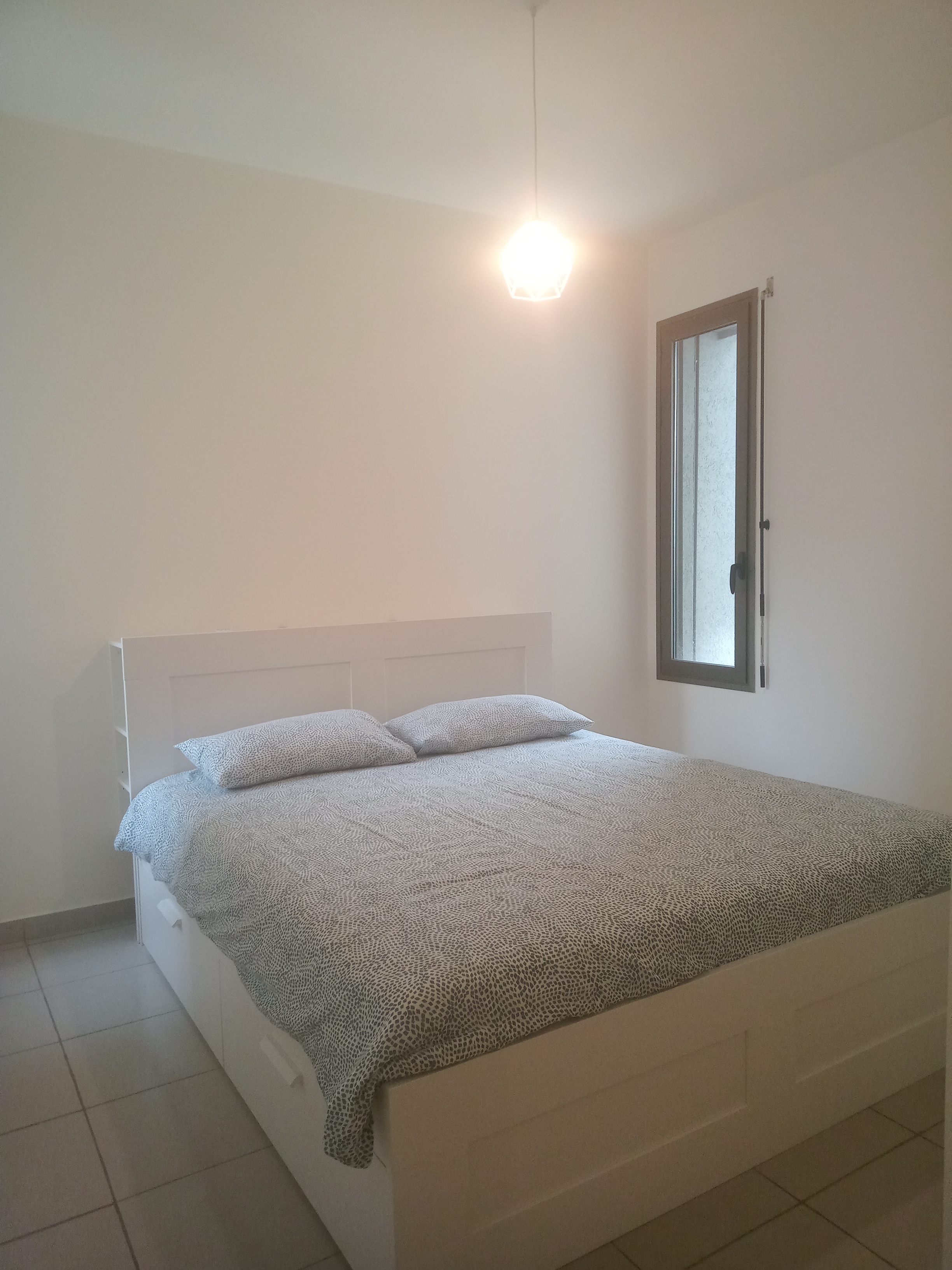 Achrafieh, Beirut, Lebanon, 3 Bedrooms Bedrooms, 3 Rooms Rooms,4 BathroomsBathrooms,Apartment,Rent,13023248598