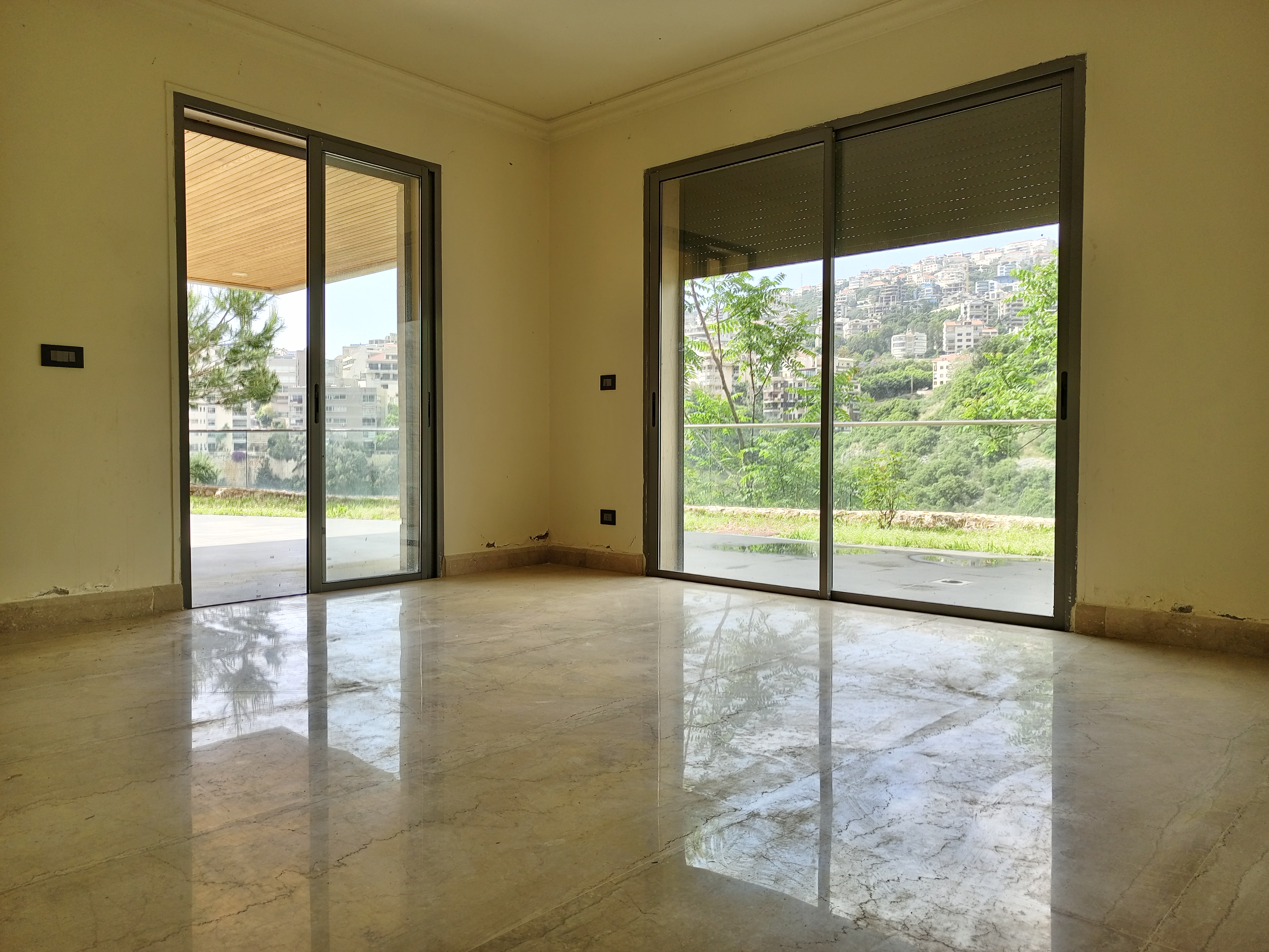 Kfarhabab, Keserwen, Mount Lebanon, 3 Bedrooms Bedrooms, 3 Rooms Rooms,4 BathroomsBathrooms,Apartment,Buy,13080393187