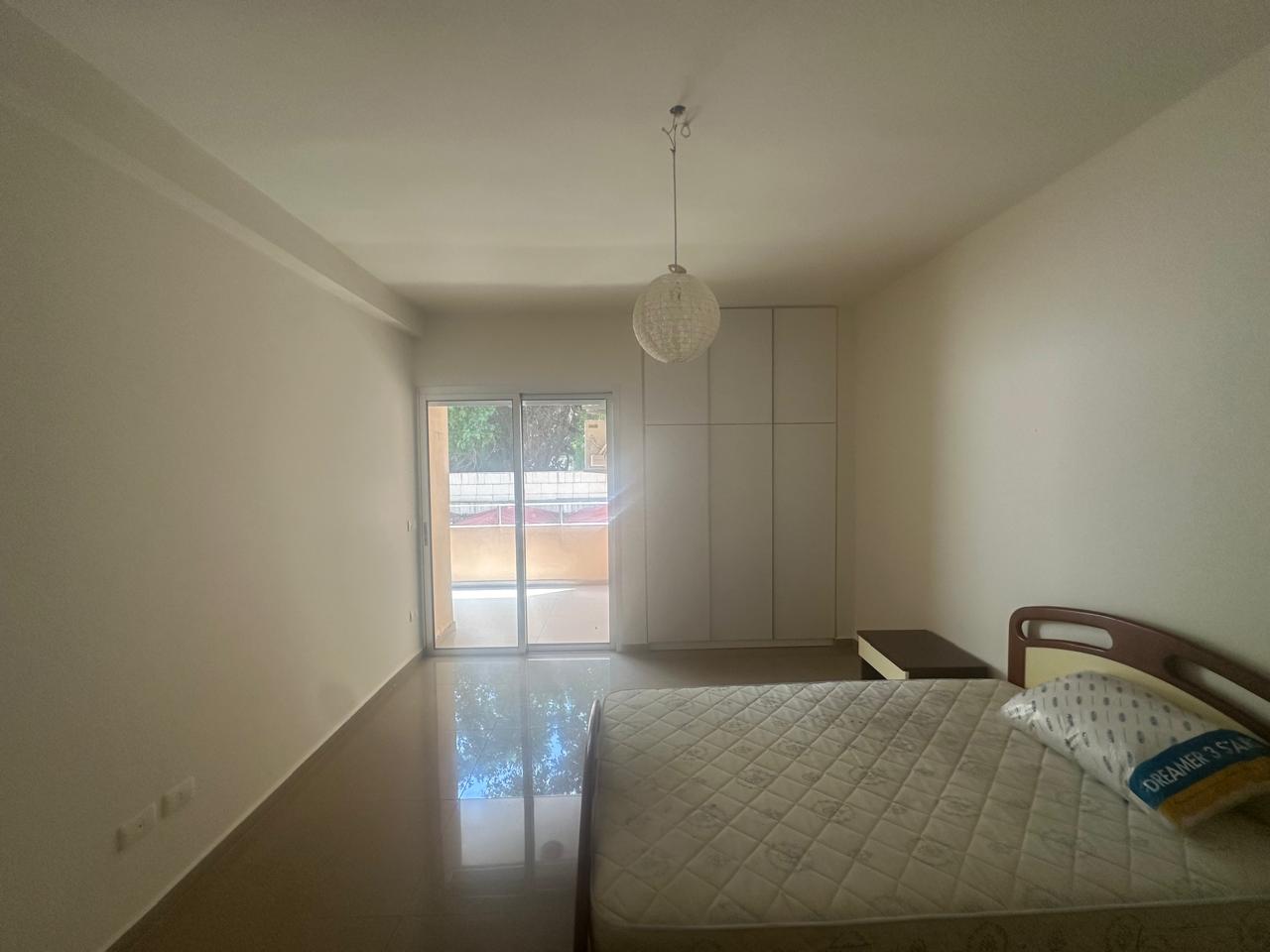 Achrafieh, Beirut, Beirut, 4 Bedrooms Bedrooms, 4 Rooms Rooms,4 BathroomsBathrooms,Apartment,Rent,13958852327