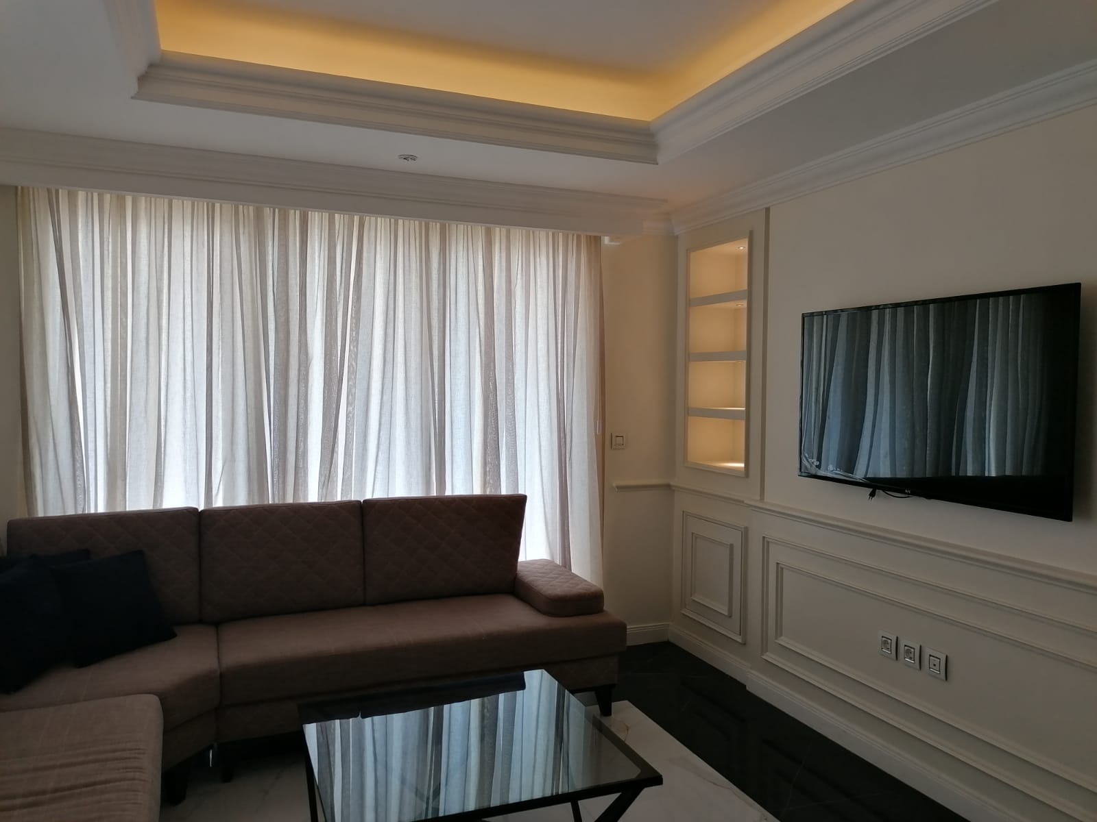 DownTown, Beirut, Beirut, 2 Bedrooms Bedrooms, 2 Rooms Rooms,2 BathroomsBathrooms,Apartment,Rent,13086362612