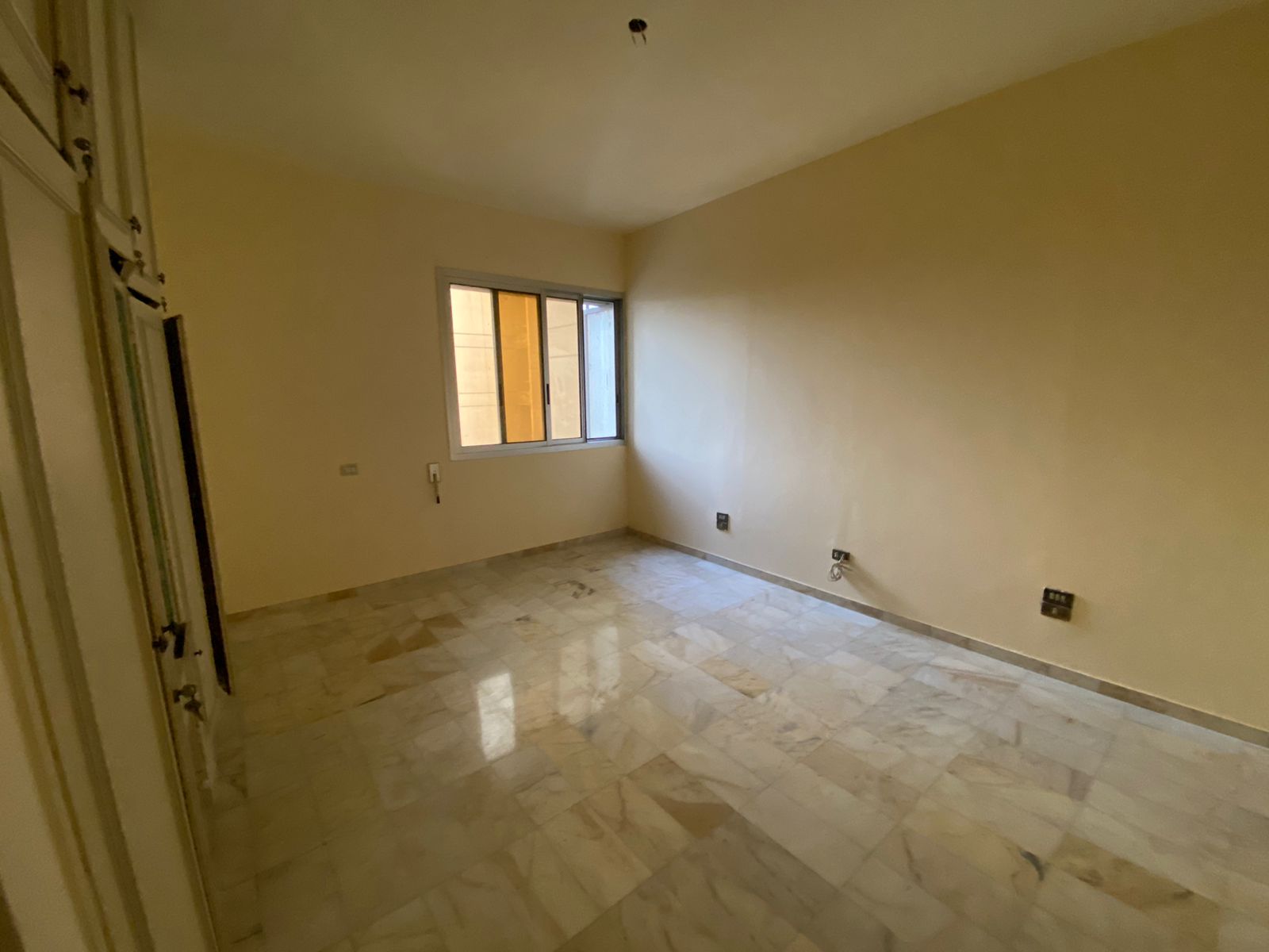 Koraytem, Beirut, Beirut, 4 Bedrooms Bedrooms, 4 Rooms Rooms,6 BathroomsBathrooms,Apartment,Buy,14858975188