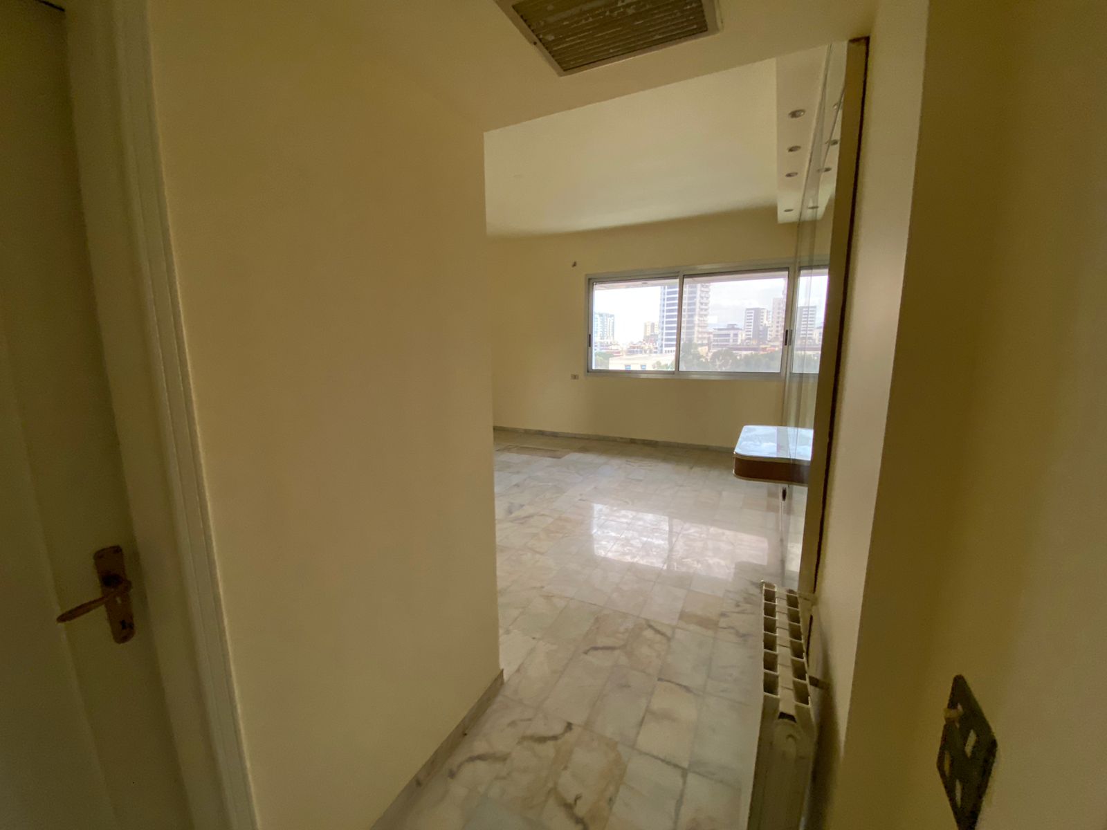 Koraytem, Beirut, Beirut, 4 Bedrooms Bedrooms, 4 Rooms Rooms,6 BathroomsBathrooms,Apartment,Buy,14858975188