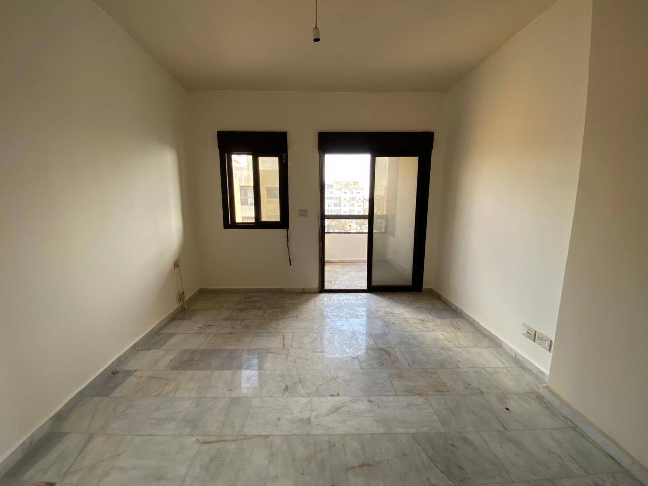 Tallet Al Khayat, Beirut, Beirut, 3 Bedrooms Bedrooms, 3 Rooms Rooms,3 BathroomsBathrooms,Apartment,Buy,14859128534