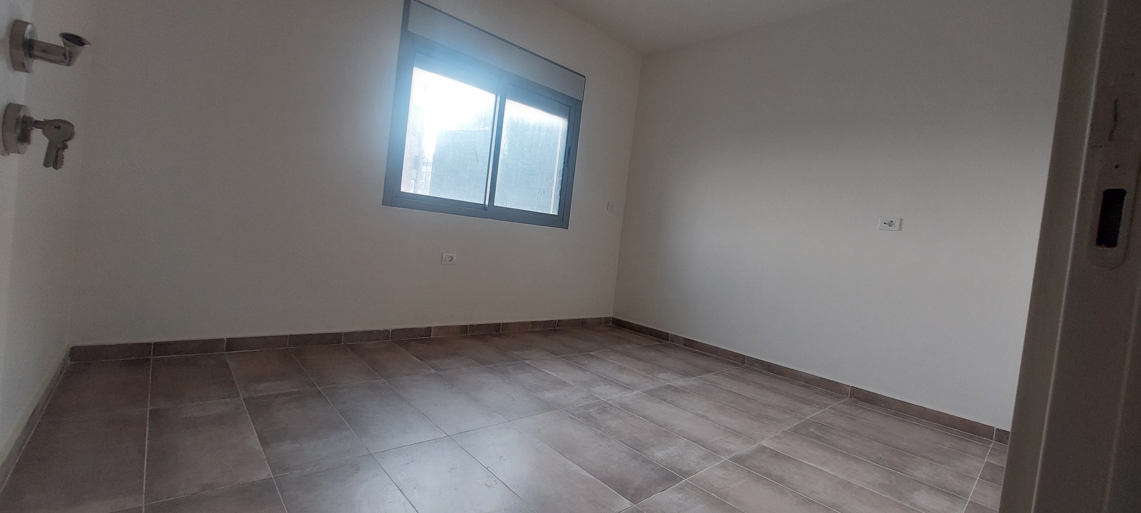 Achrafieh, Beirut, Beirut, 2 Bedrooms Bedrooms, 2 Rooms Rooms,2 BathroomsBathrooms,Apartment,Buy,15146497529