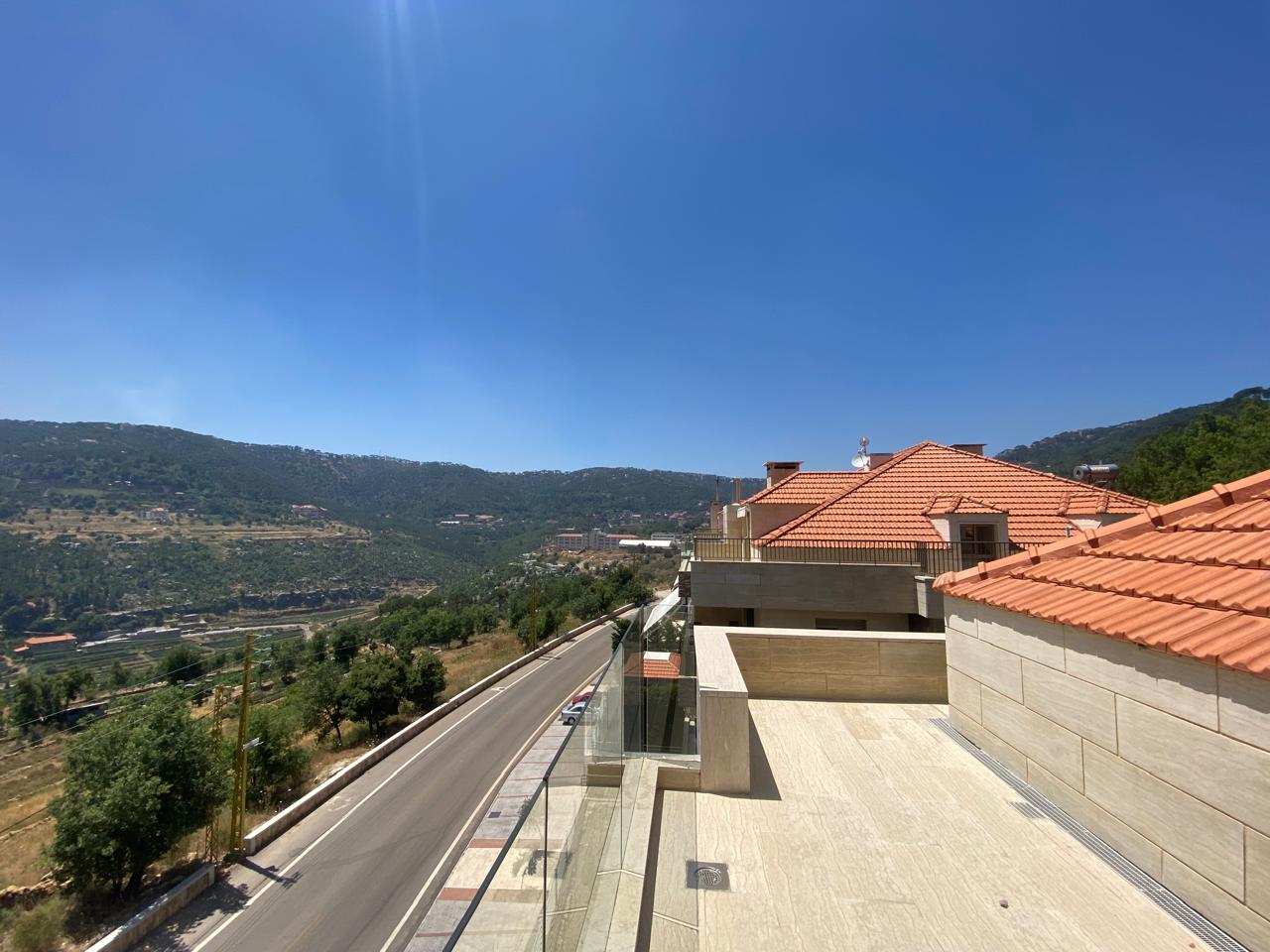 Dhour El Choueir, Metn, Mount Lebanon, 3 Bedrooms Bedrooms, 3 Rooms Rooms,4 BathroomsBathrooms,Duplex,Buy,15609753530