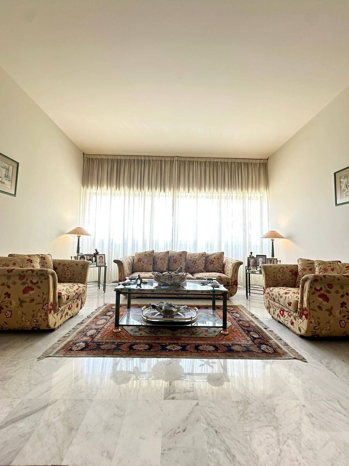 Moussaytbeh, Beirut, Beirut, 3 Bedrooms Bedrooms, 3 Rooms Rooms,4 BathroomsBathrooms,Apartment,Buy,15613253572