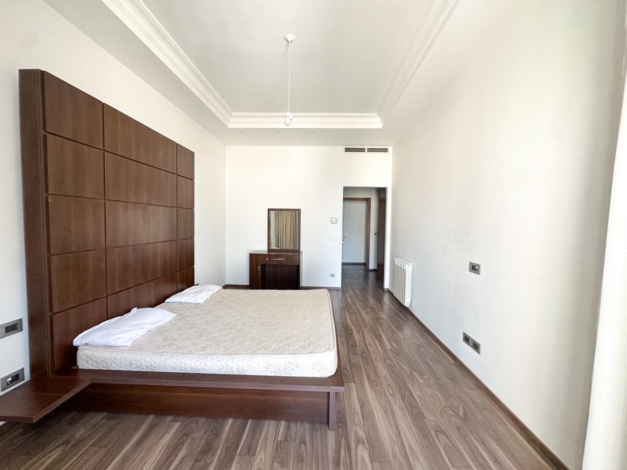 Sodeco, Beirut, Beirut, 3 Bedrooms Bedrooms, 3 Rooms Rooms,5 BathroomsBathrooms,Apartment,Buy,16367521493